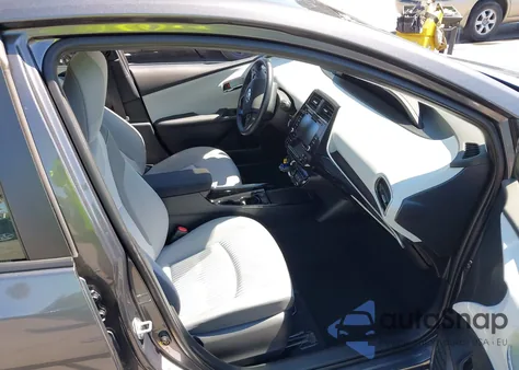 2022 Toyota Prius Prime Le z USA, uszkodzony, nr VIN JTDKAMFP3N3218022